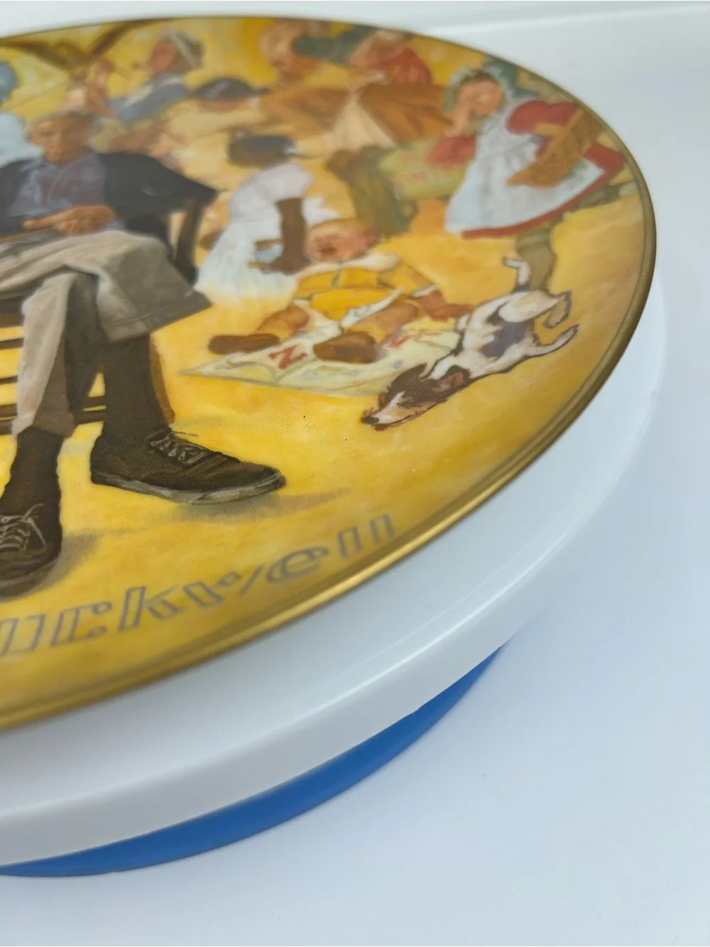 FINAL SALE! Viletta Norman Rockwell Remembered 1979 Collector Plate Gold Trim